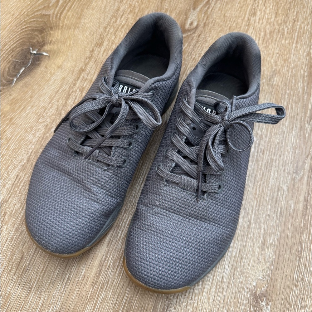 NOBULL Charcoal Women’s Gray Lifting Shoes 8